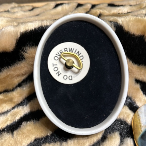 Gone With The Wind Music Box - Picture 2 of 5